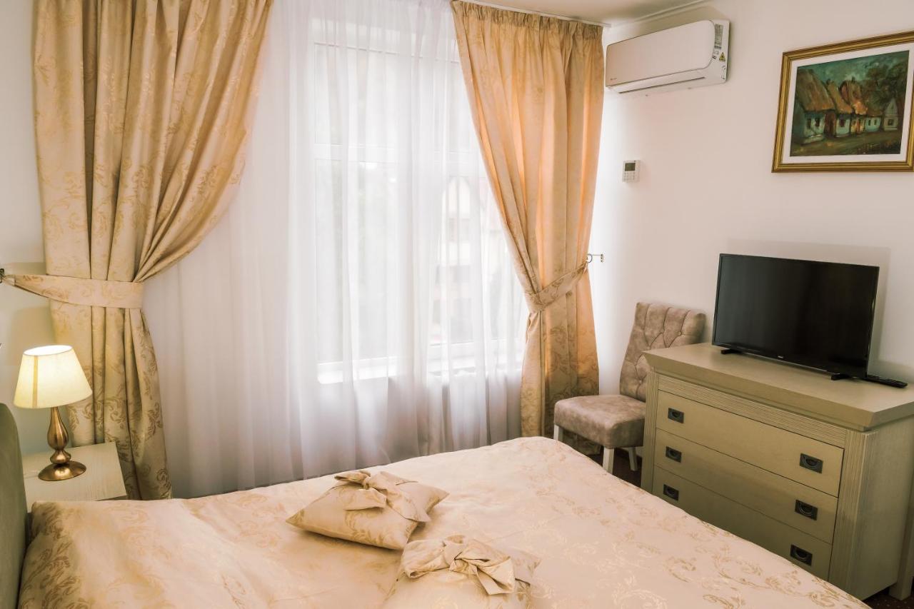 Hotel Cora 3*